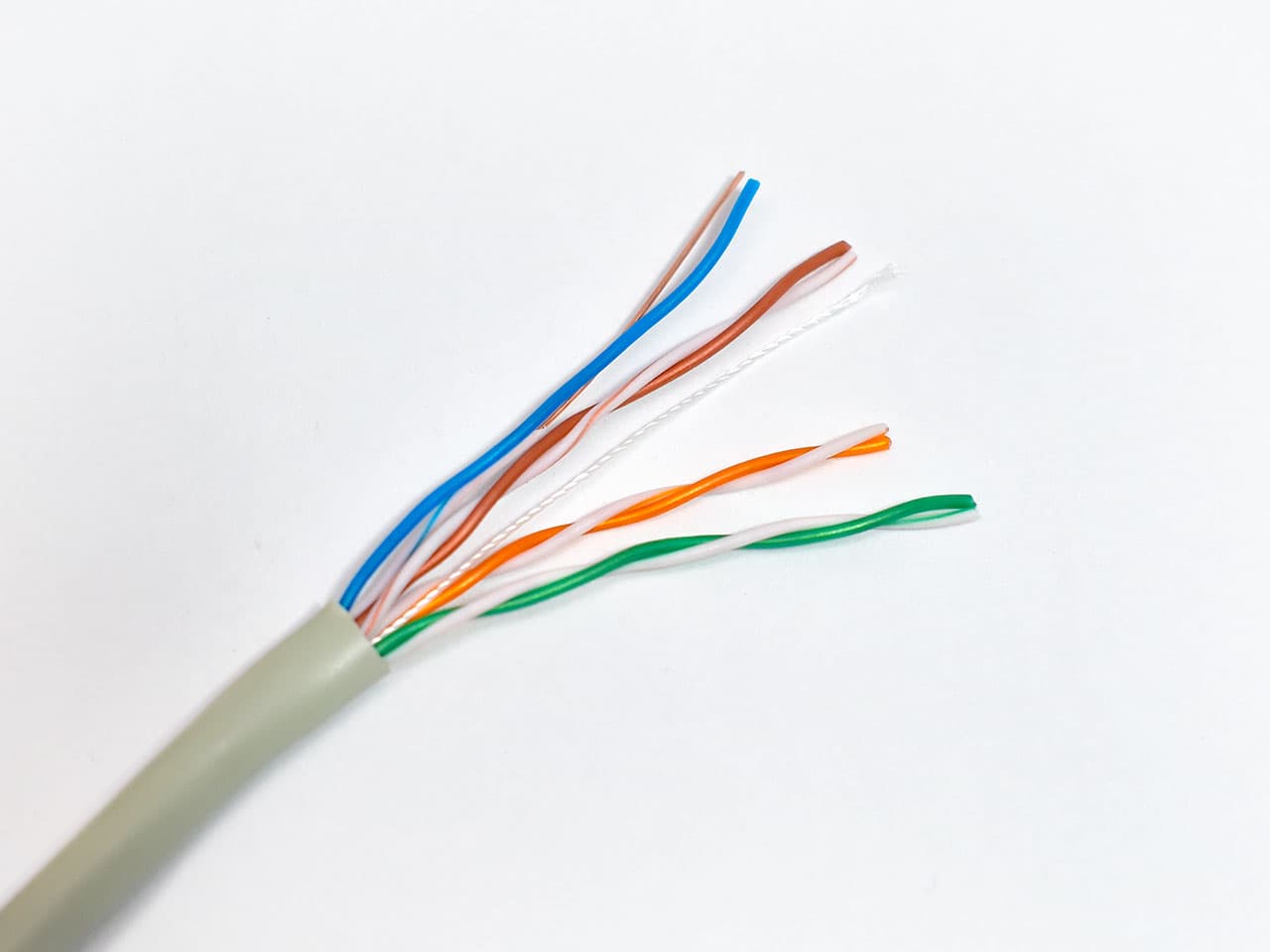 Cable UTP interior Cat5e x metro