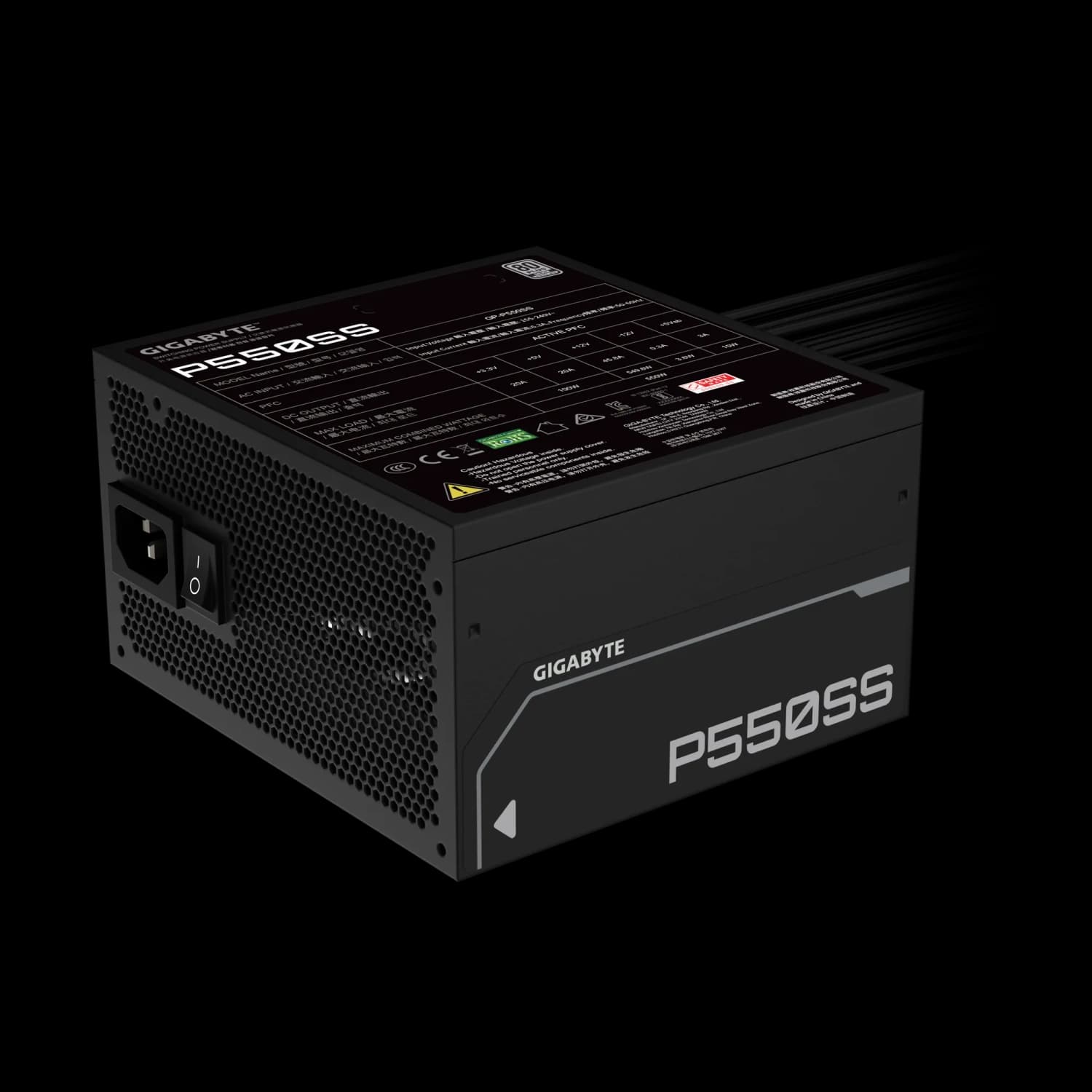 Fuente GIGABYTE P550S 550W 80 PLUS Silver · Gigabyte · 80+ Otro