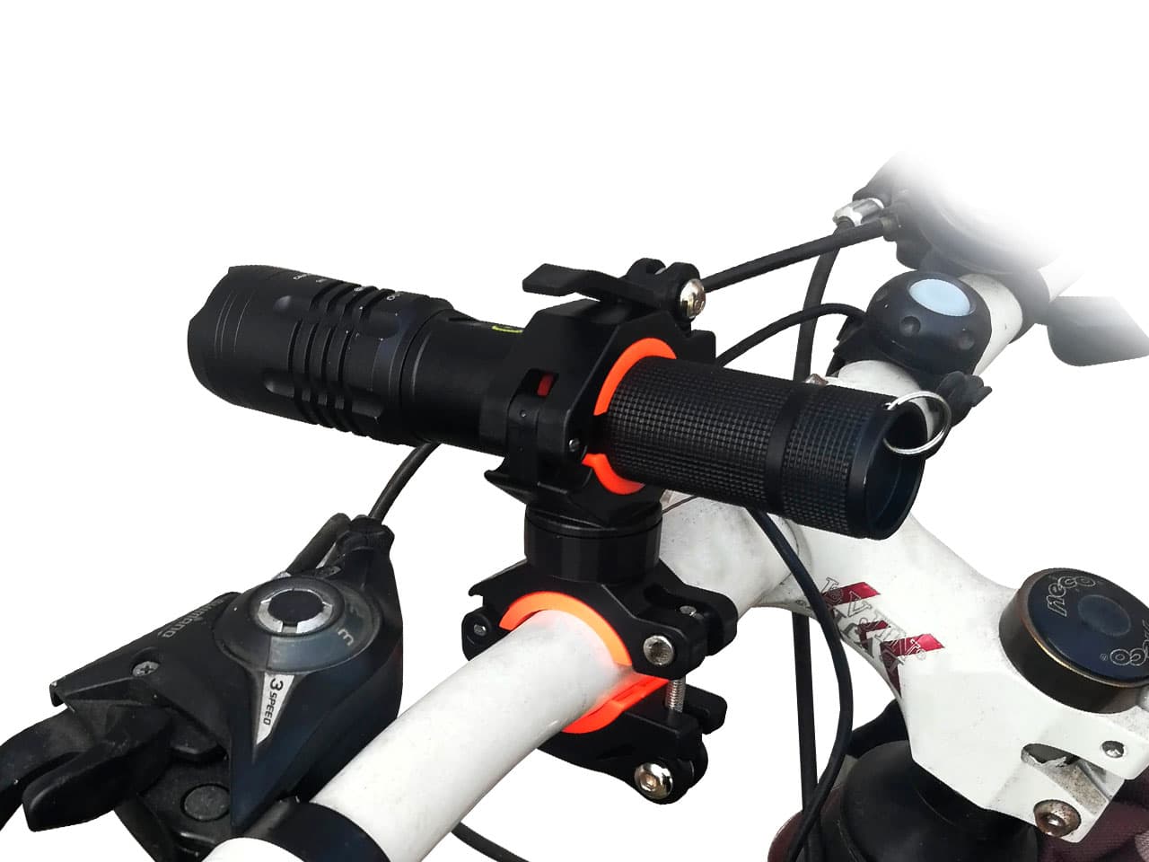Soporte para linterna de mano en manubrio de bicicleta · Nisuta